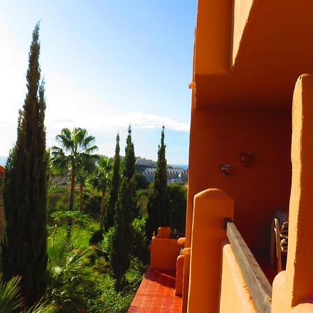 Casares Vacations Exterior foto