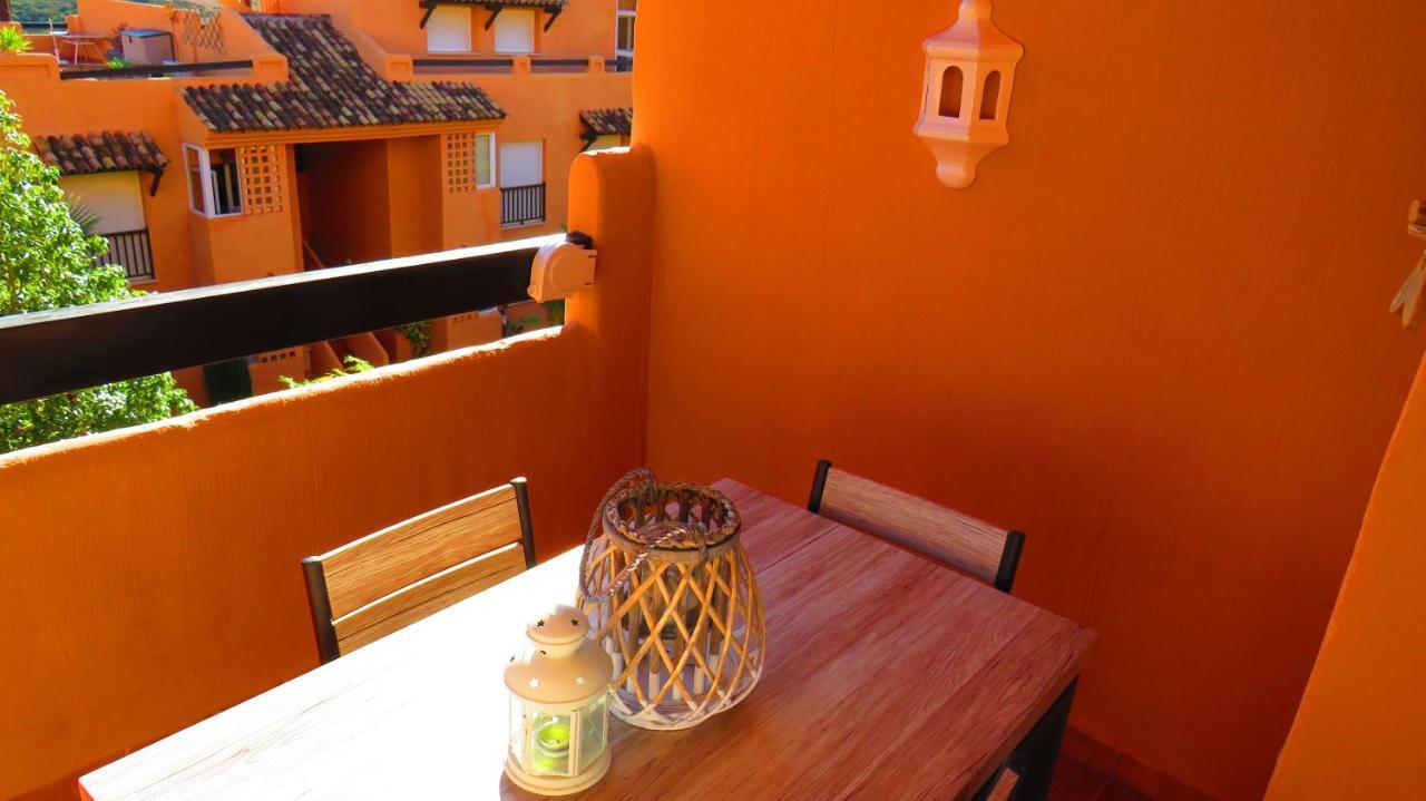 Casares Vacations Exterior foto